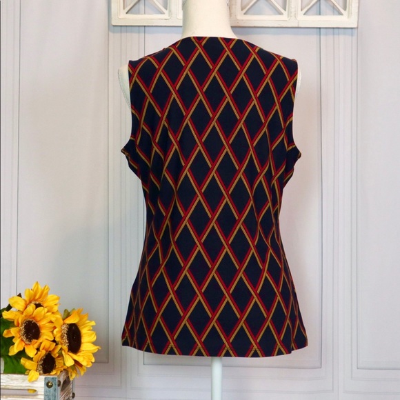 Tommy Hilfiger. Sleeveless blouse. - Picture 2 of 7